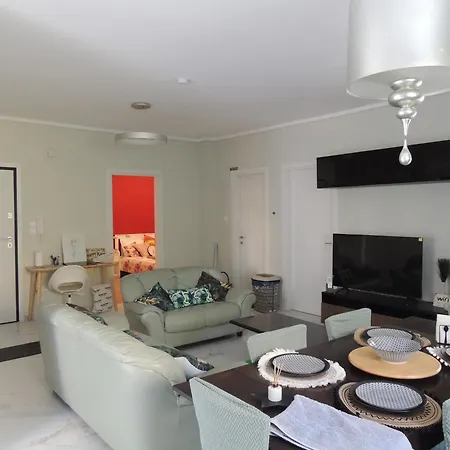 Summer Place דירה Peraía